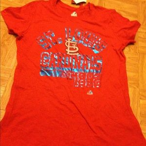 STL Cardinals fitted red T-shirt